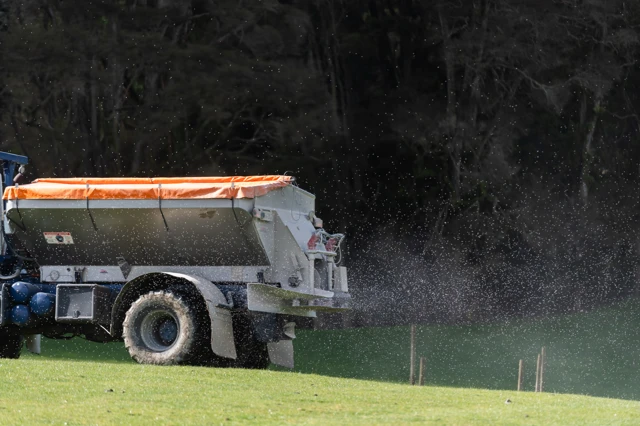 20230912 RAV Sandfords Spreading 019